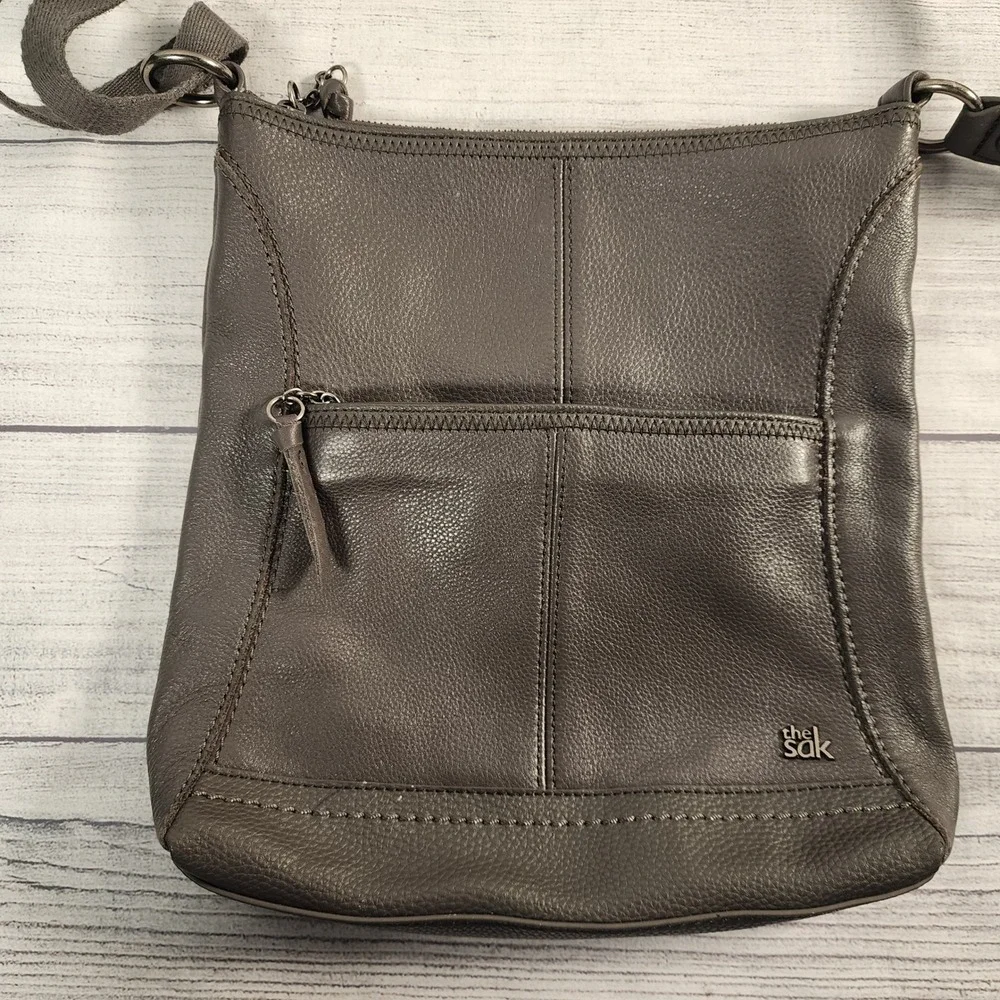 The Sak sak iris